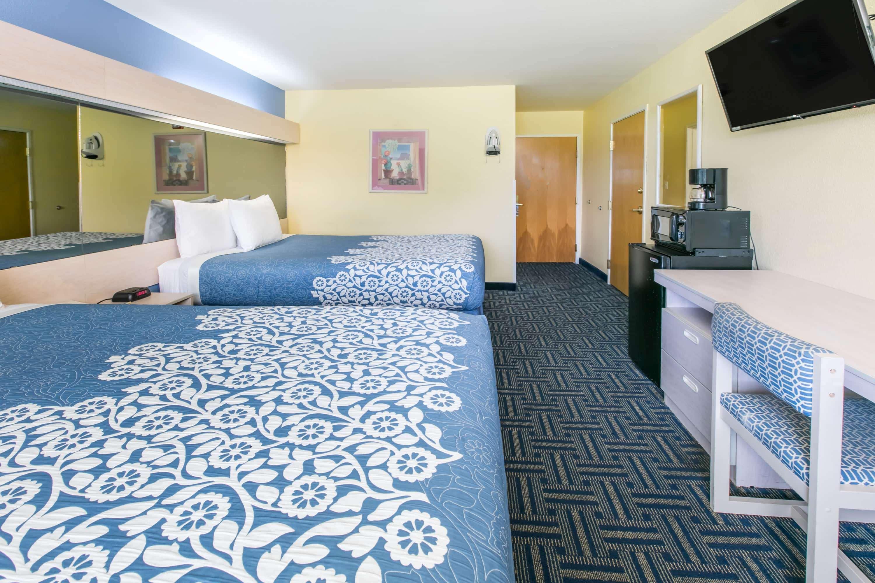 Days Inn Pryor Creek Kültér fotó