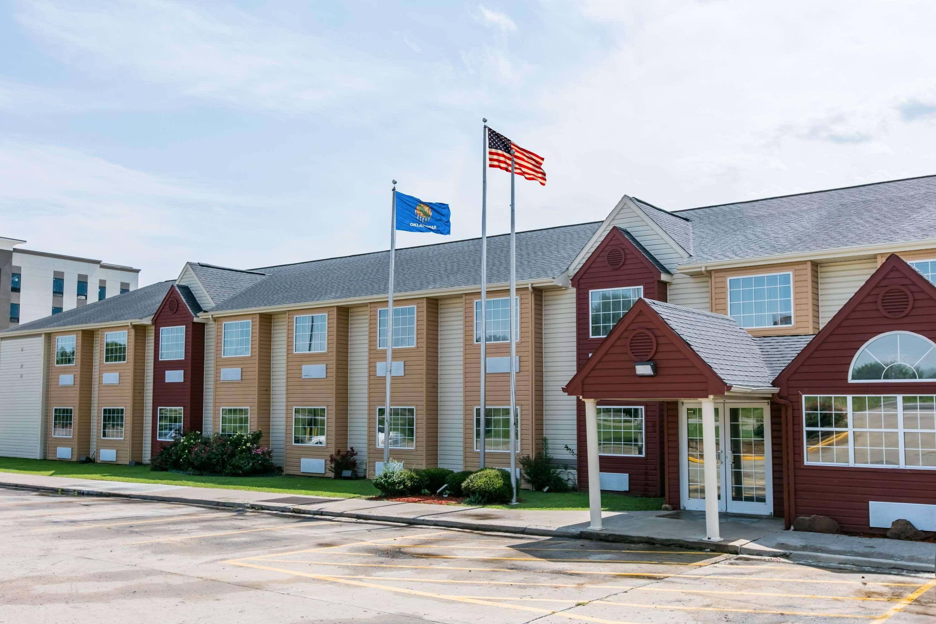 Days Inn Pryor Creek Kültér fotó