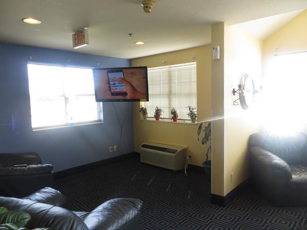 Days Inn Pryor Creek Kültér fotó